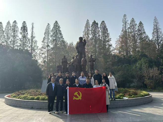 傳承革命精神 賡續紅色基因 凝聚奮進合力——農墾中心第一黨支部在河南周口開展主題黨日活動